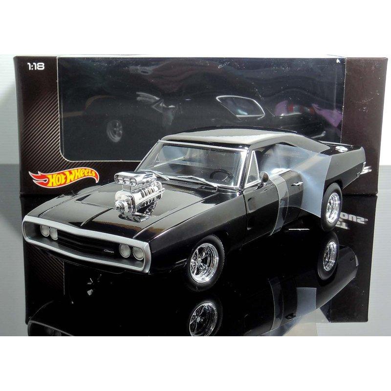 Hot Wheels 1:18 1970 Dodge charger Fast and the Furious