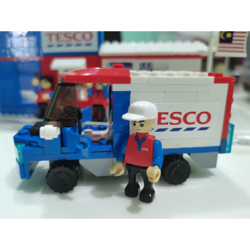 Tesco best sale lorry toy