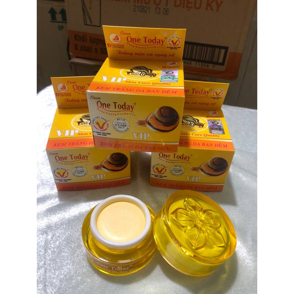 Vip Whitening Cream Gives 15g Shopee Malaysia