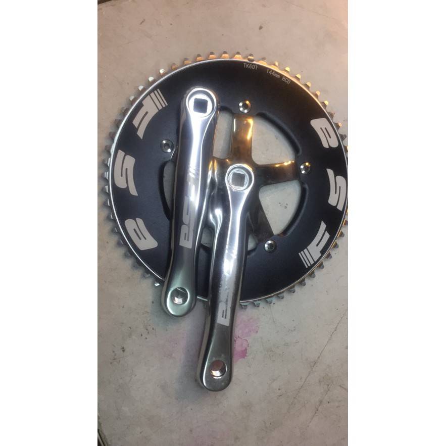 Crankset 60t clearance