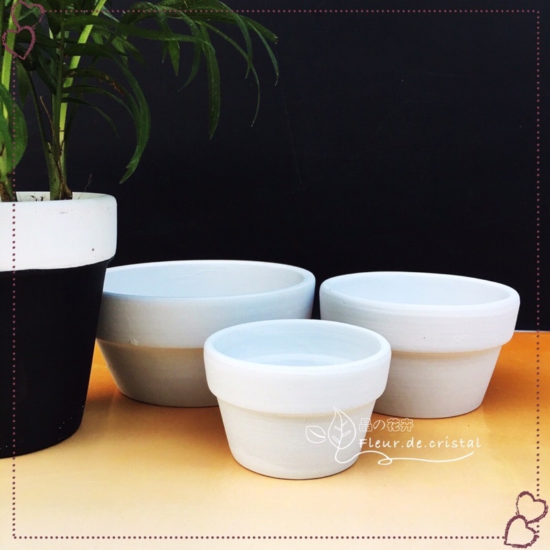 FDC - White Color Ceramic Terracotta Pottery Short Flower Pot | Pasu ...