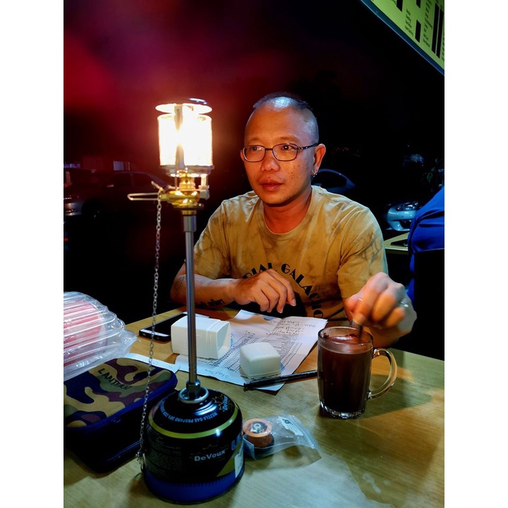 Portable Gas Lantern c/w Extension Tube, 3pcs mantles & Adaptor for
