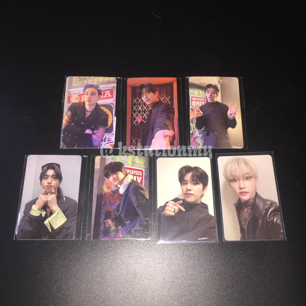 [READY STOCK] Stray Kids Official Photocard POB Aladdin | Shopee Malaysia