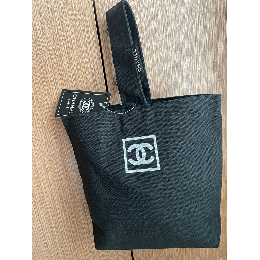 M2M Canhenl top handle women s bag Shopee Malaysia