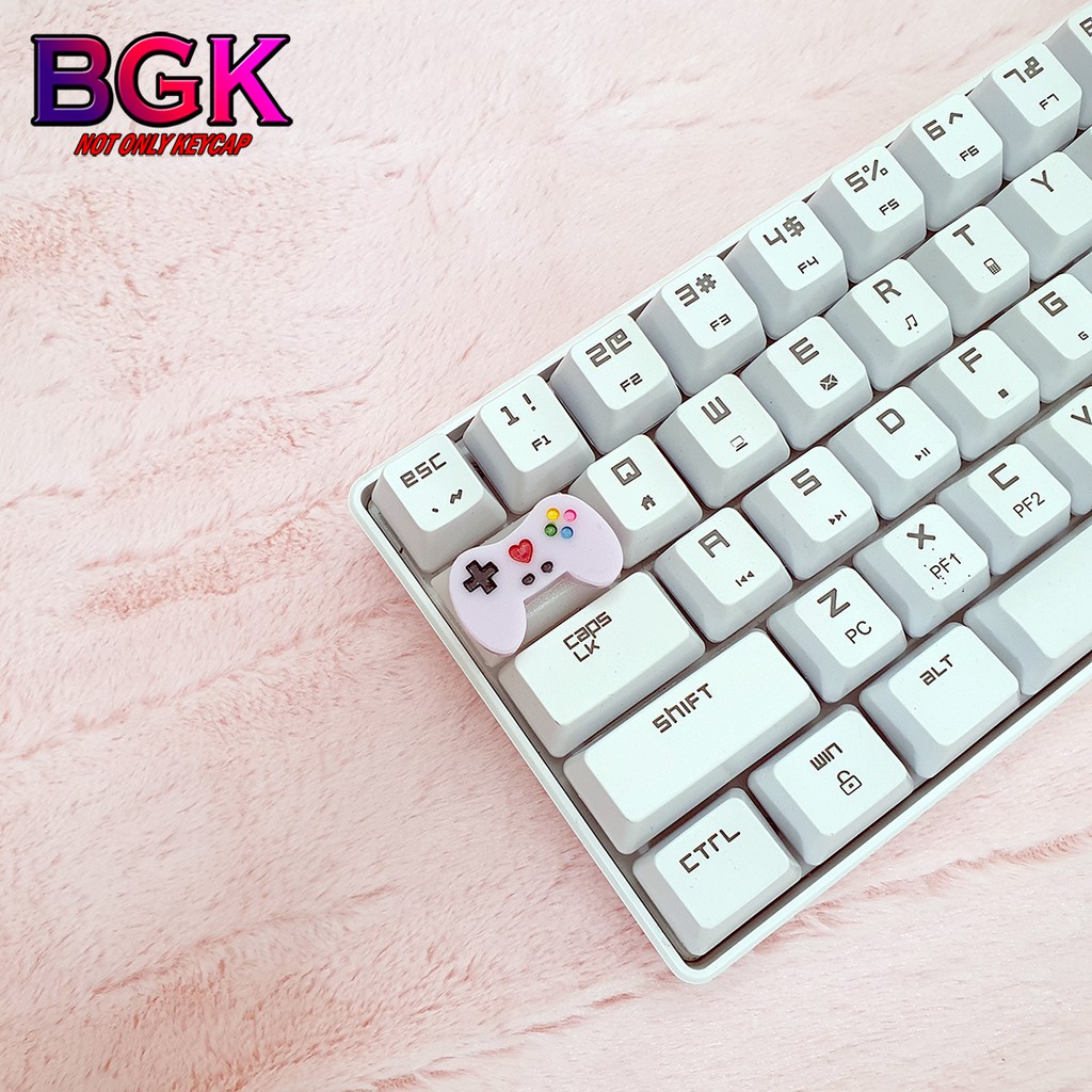 Extremely cute keycap shaped like a console game controller (Artisan ...