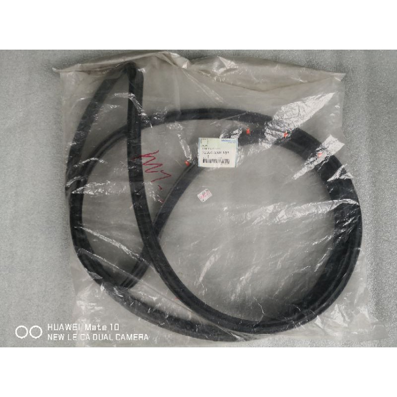 HONDA CITY SX8 FRONT DOOR RUBBER LEFT (PASSENGER SIDE) 72350SX8T01