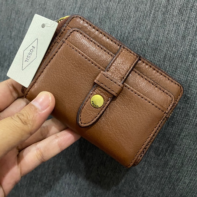 Fossil fiona multifunction discount wallet