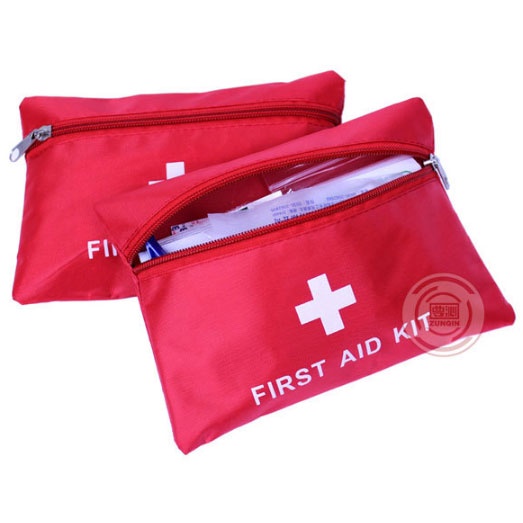 13 in 1 First Aid Equipment - Portable First Aid Medical Kit Health ...