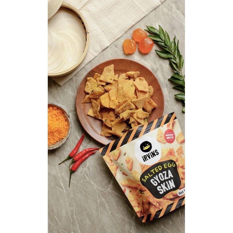 Irvins Salted Egg Gyoza Skin - 105g | Shopee Malaysia