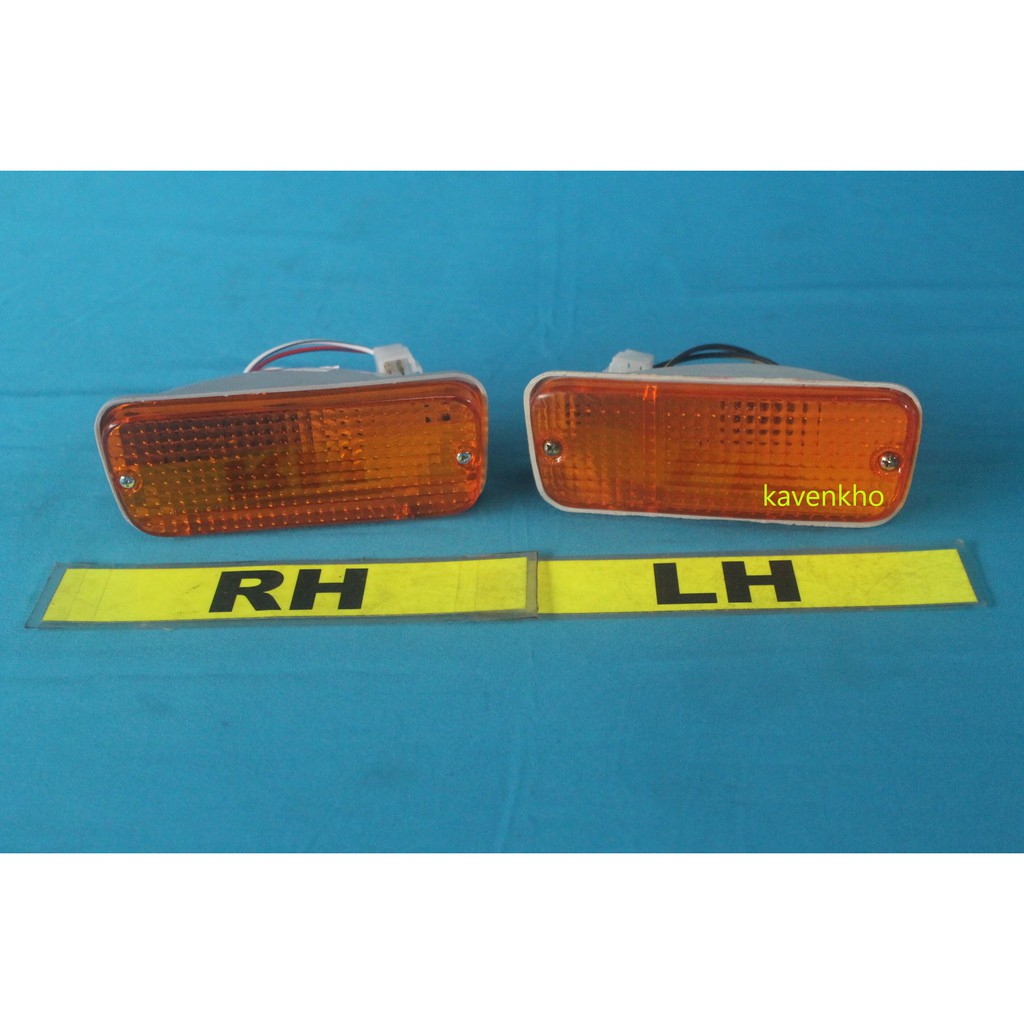 Pair Amber Front Bumper Turn Signal Lights For Toyota Corolla KE70 TE71 1983-1984