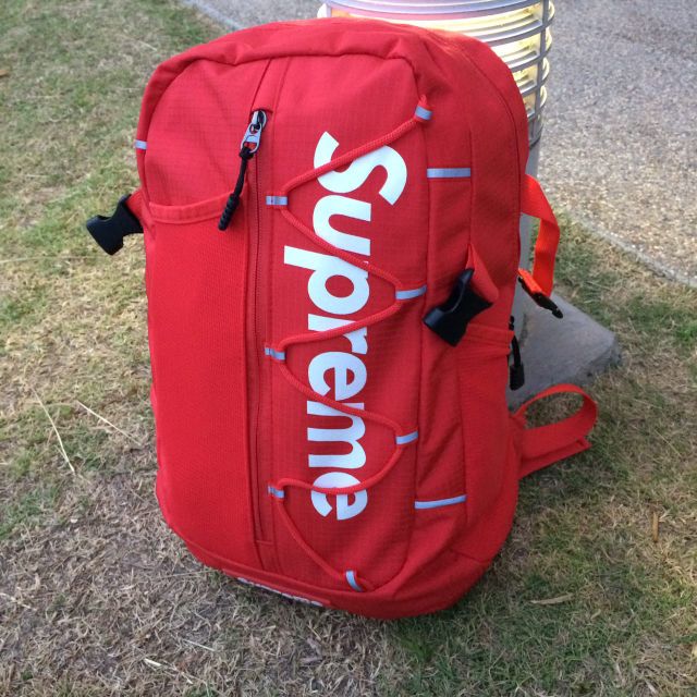 Supreme backpack 2024 ss17 red