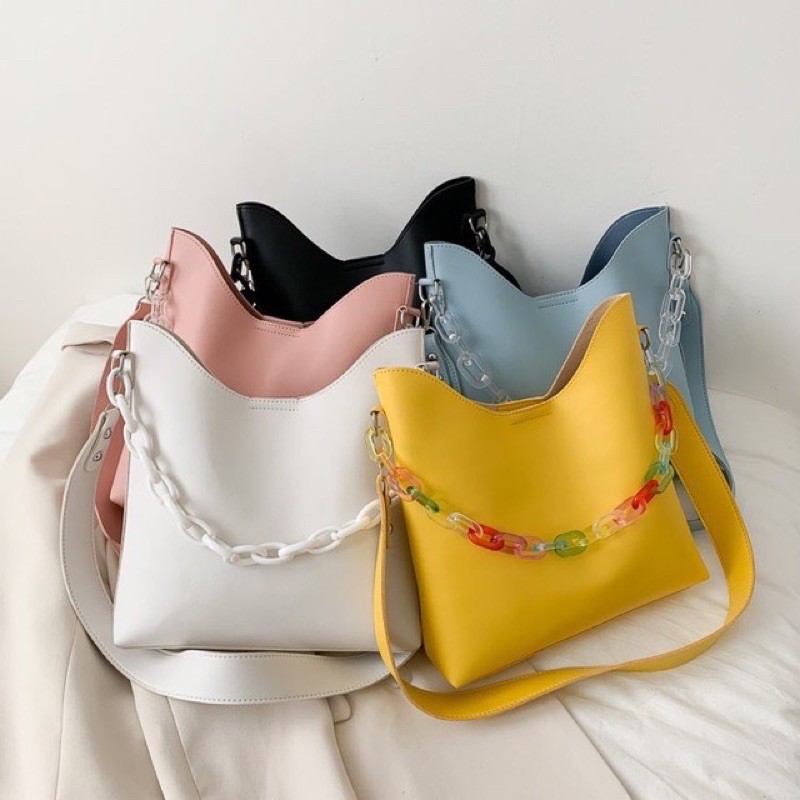 READY STOCK BAG WANITA MURAH PEREMPUAN GIRL WOMEN S HANDBAGS SLING BAG KOREAN VIRAL BAG SHOULDER SLING BAG FASHION TRE Shopee Malaysia