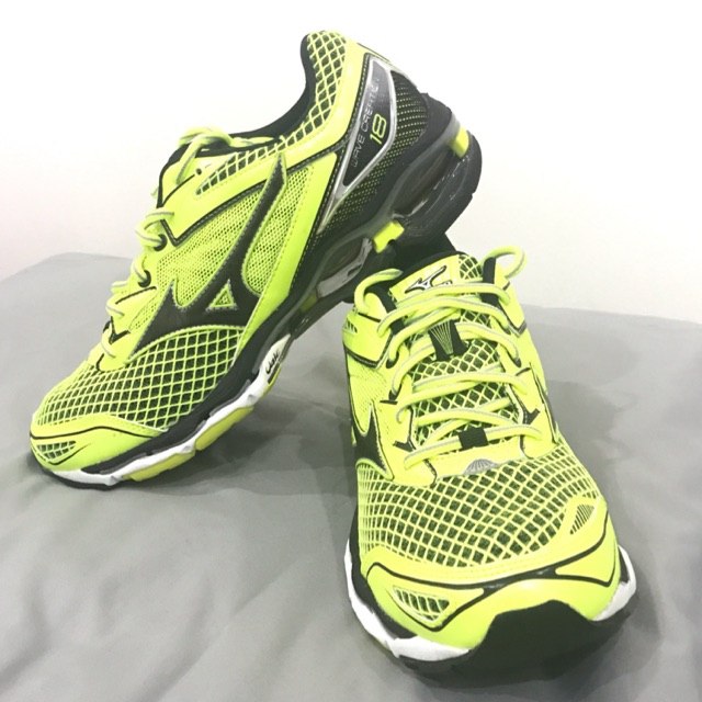 Mizuno wave store creation 18 yellow