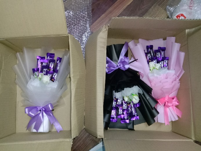 Coklat Bouquet Bajet RM20 ❤🌹 . Harga - Choco Wrapper Gift