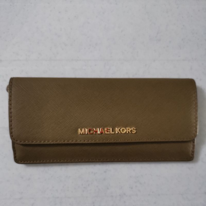 Used michael kors best sale wallet