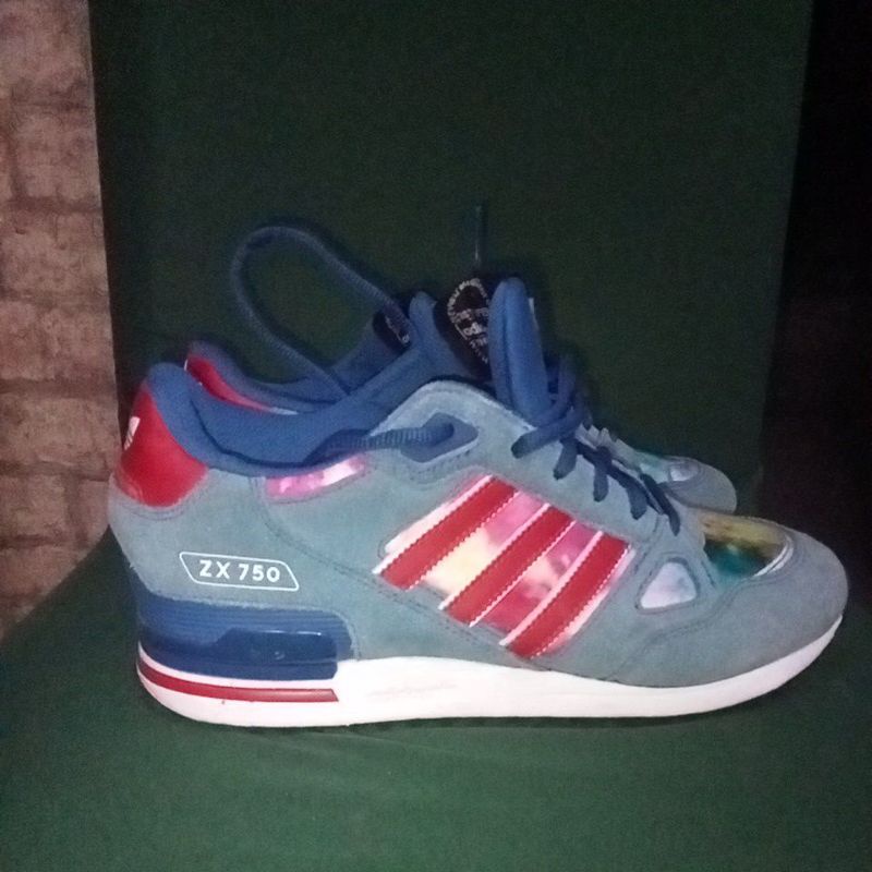 Kasut adidas outlet zx 750