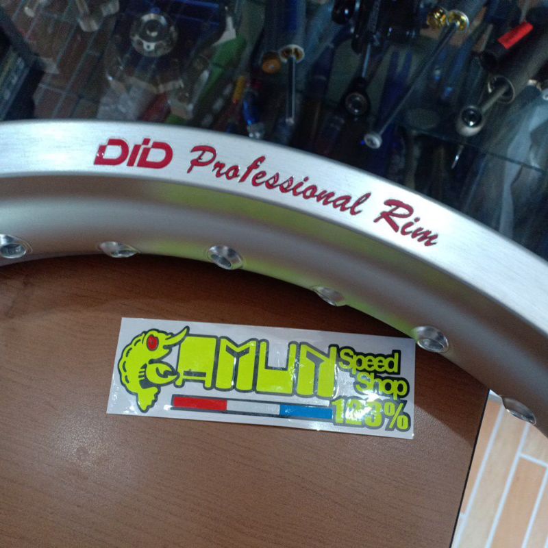 DID professional rims Rim ring 18 width 215 DID Japan rims Ring 18 ...