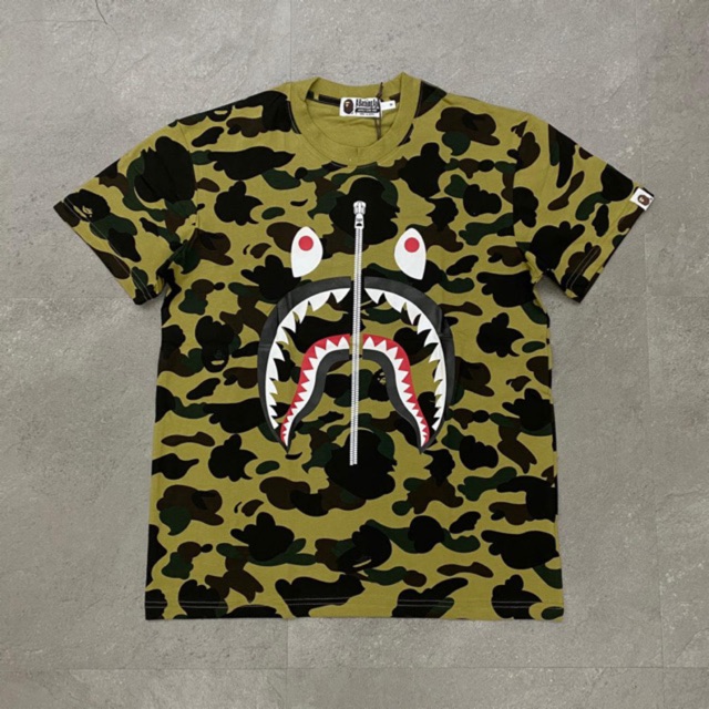 Bape shark camo tee online