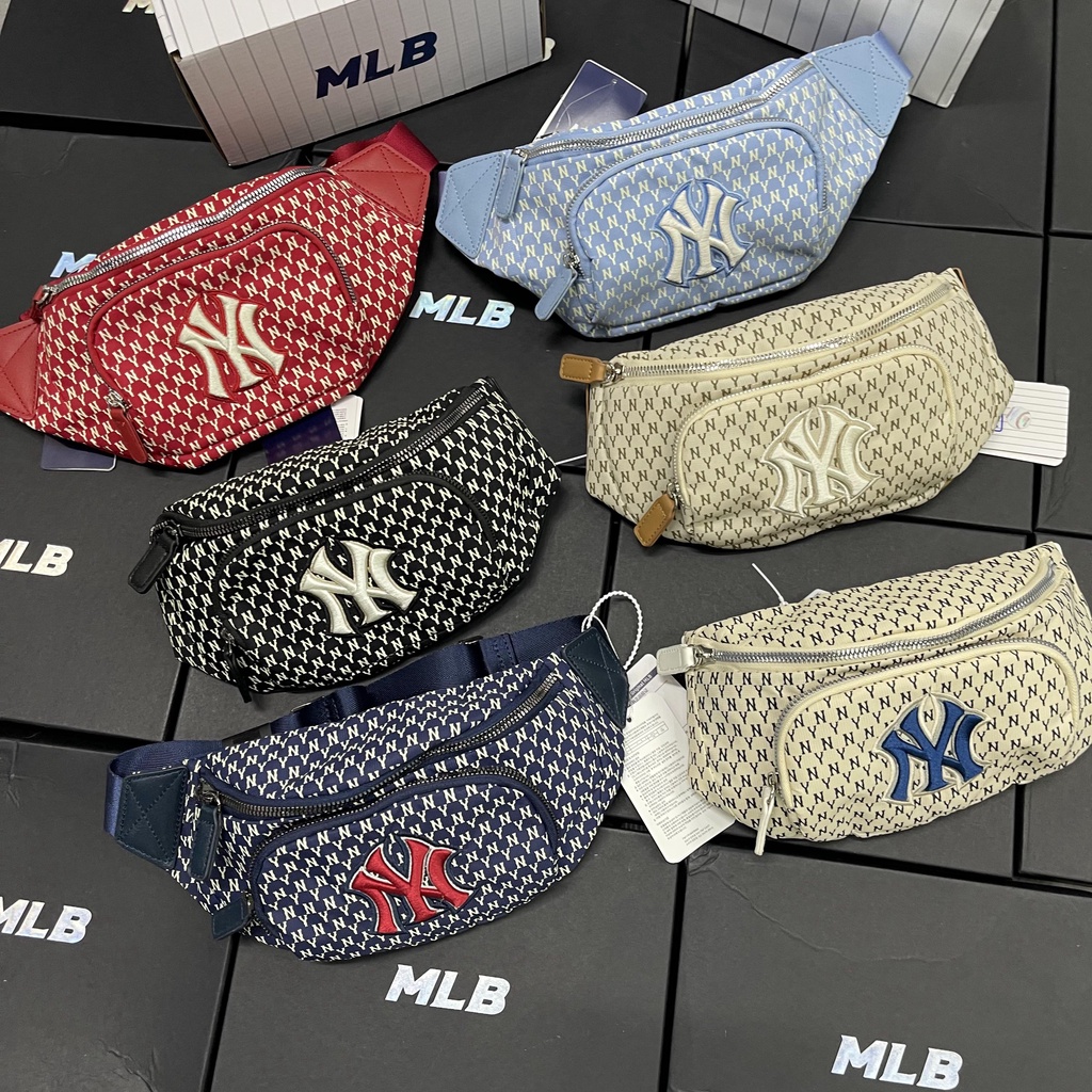 MLB New York Yankees Monogram Waist Bag (Black) – The Factory KL