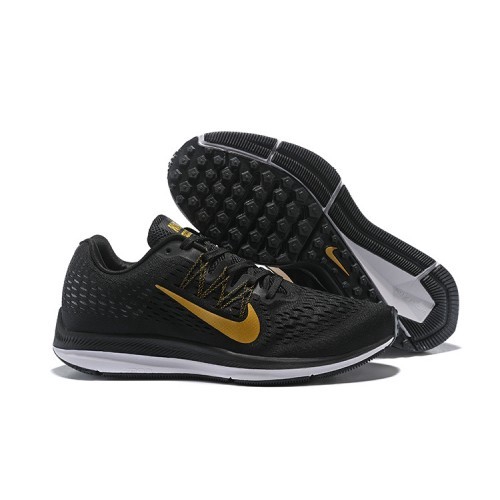 Nike zoom winflo store 5 black gold