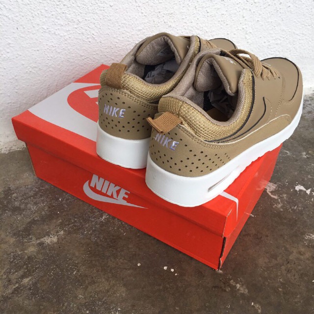 Nike air thea nude best sale