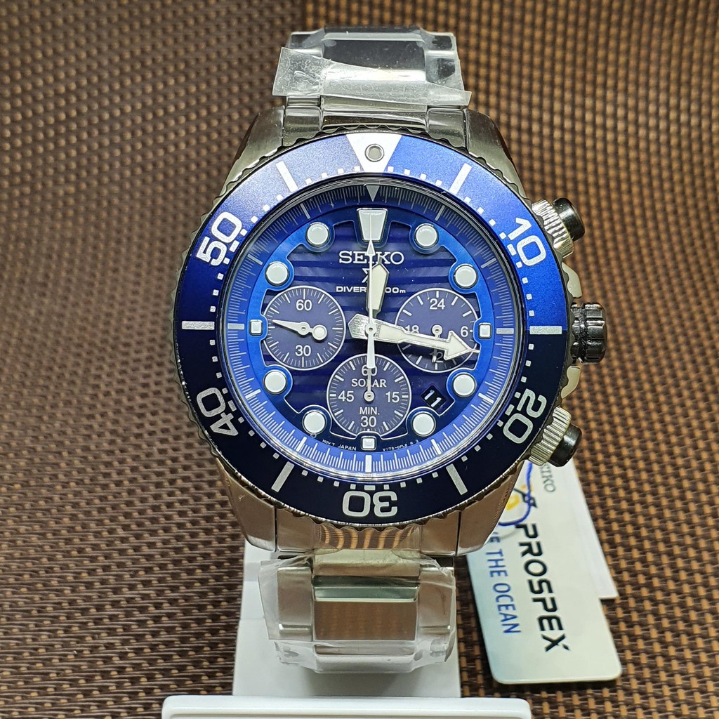 Seiko Prospex SSC675P1 Solar Powered Analog Chronograph Date 200m