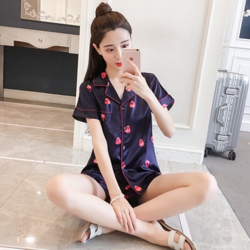 Cartoon Pajamas Sleeves-Short Legs Satin (Collar) Pajama Women | Shopee ...