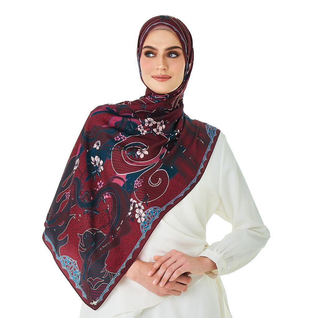 naelofar linia shawl