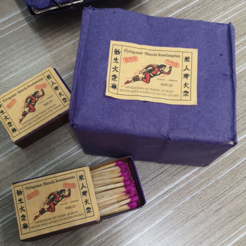 flyingman mancis keselamatan 10 box | Shopee Malaysia