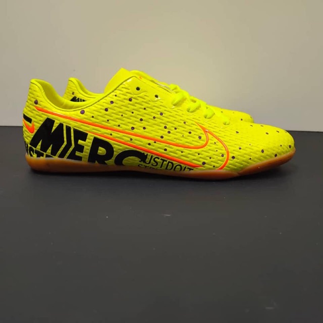 mercurial vapor 13 futsal