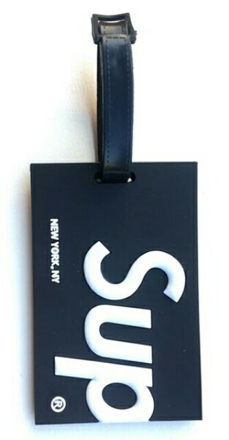 Supreme Luggage Tag (BUY 2 RM50)