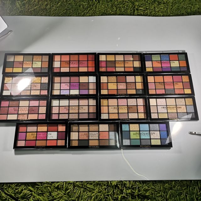 Makeup Revolution Division Re-loaded Palette - Eyeshadow Palette