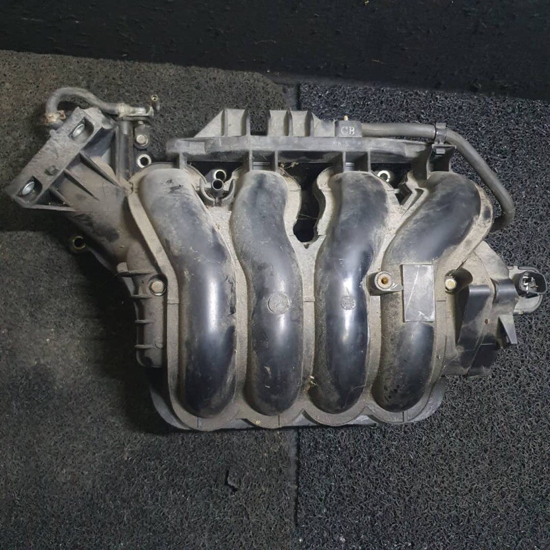 R18 on sale intake manifold