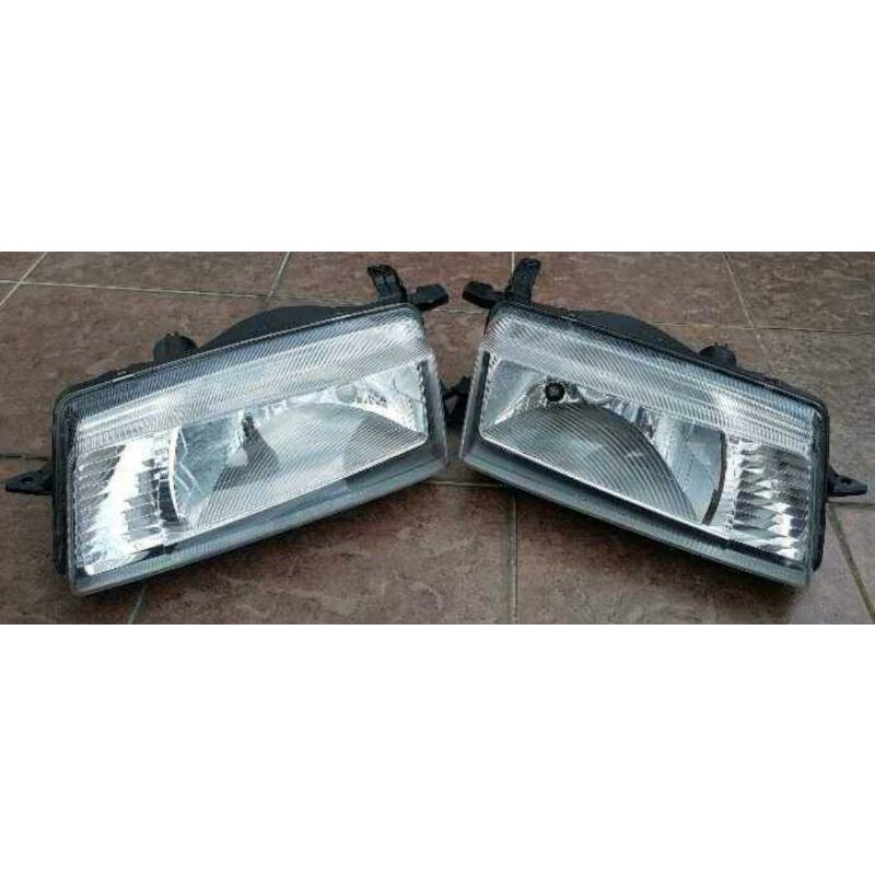 Proton Saga Iswara/LMSS Head Lamp Crystal with Bulp | Shopee Malaysia