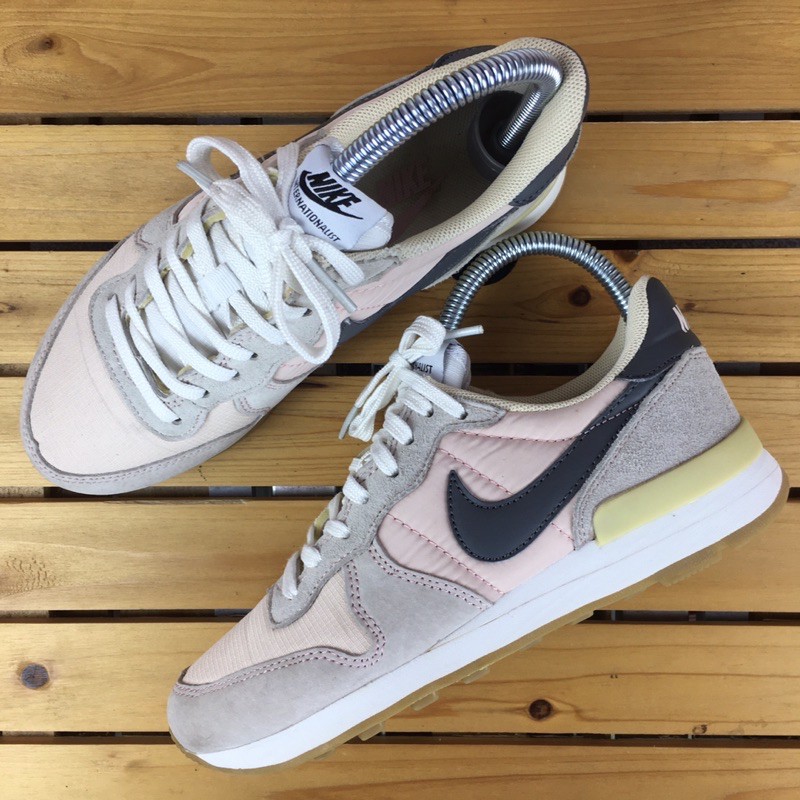 Nike internationalist 2025 36