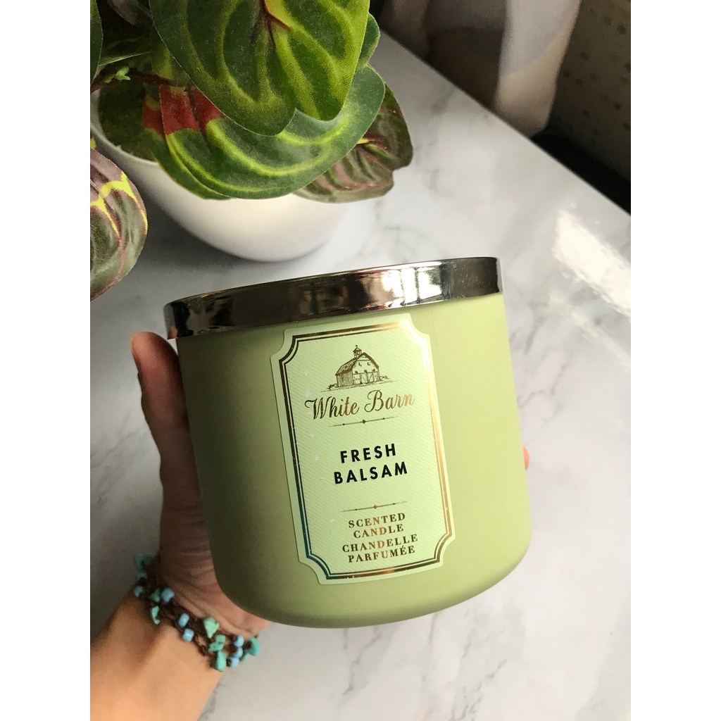 Bath and Body Works Candle MAHOGANY TEAKWOOD PARISIAN ROSE WATER