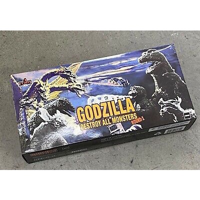 Mezco Godzilla Destroy All Monsters 5 Point XL Round 1 Deluxe Box Set ...