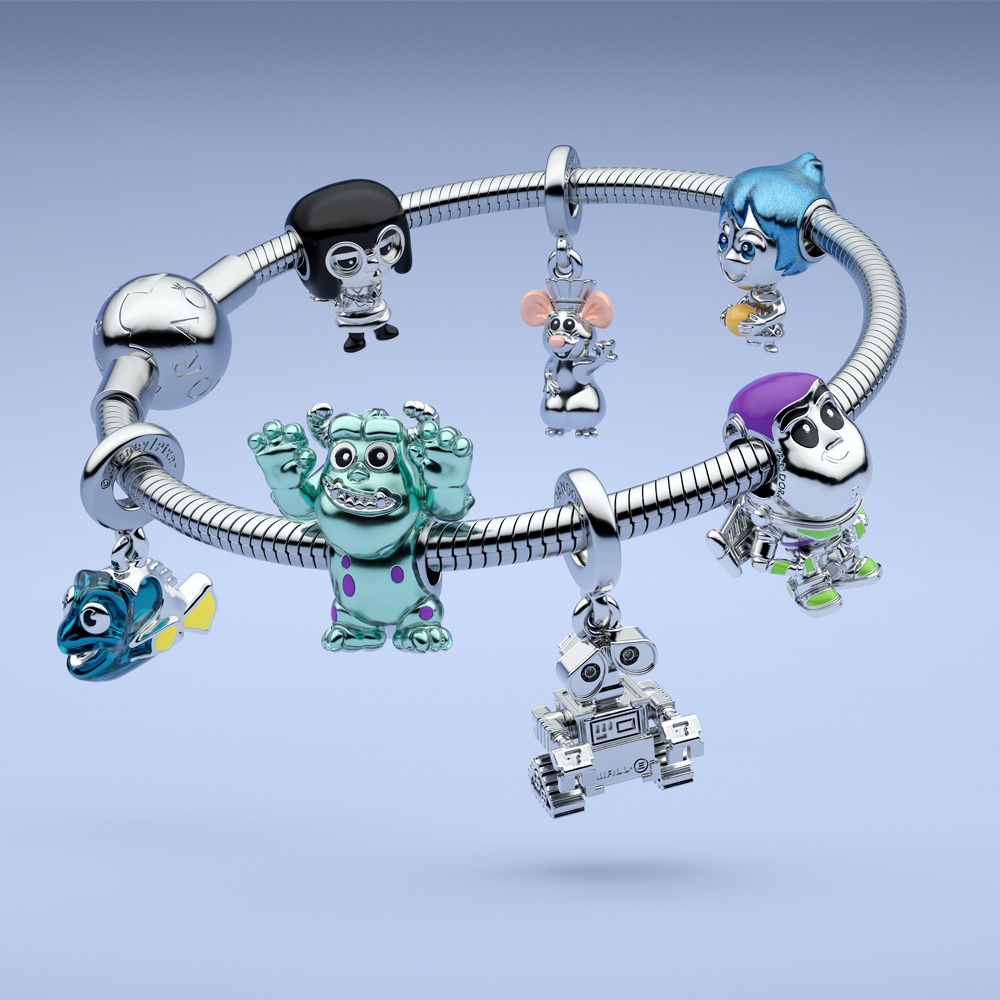 Buzz lightyear pandora charm hot sale