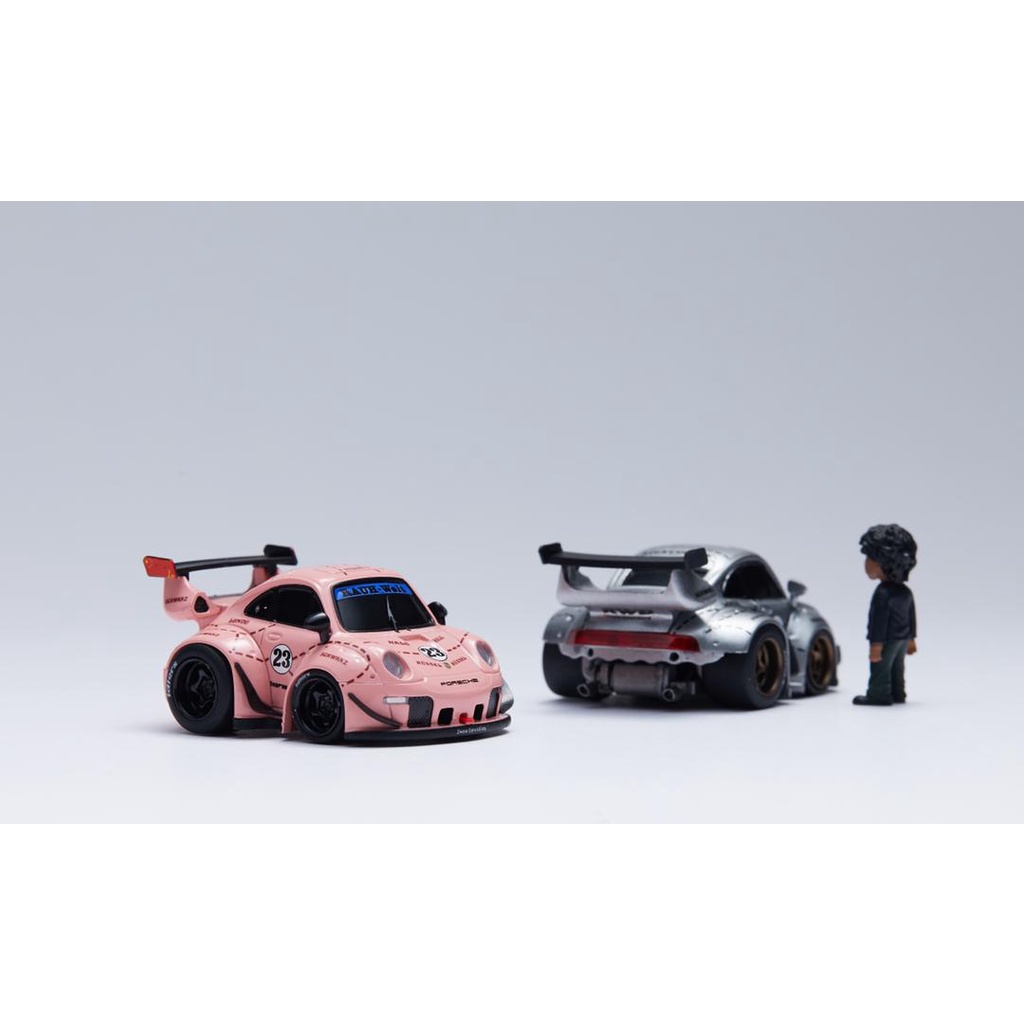YOU&CAR X FURUYA 1/64 RWB 993 Q SCALE WITH FIGURE - PINK PIG