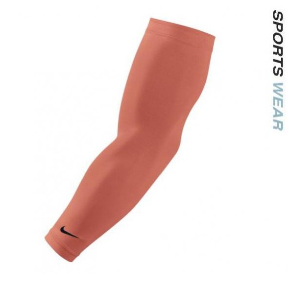 Nike hotsell solar sleeves