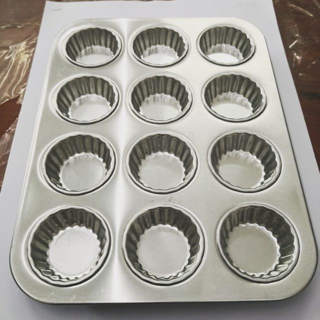 12 hole scallop tin / baking tray Shopee Malaysia