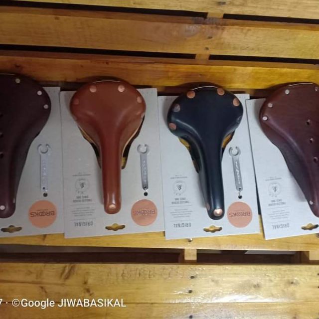 Brooks saddle sales range