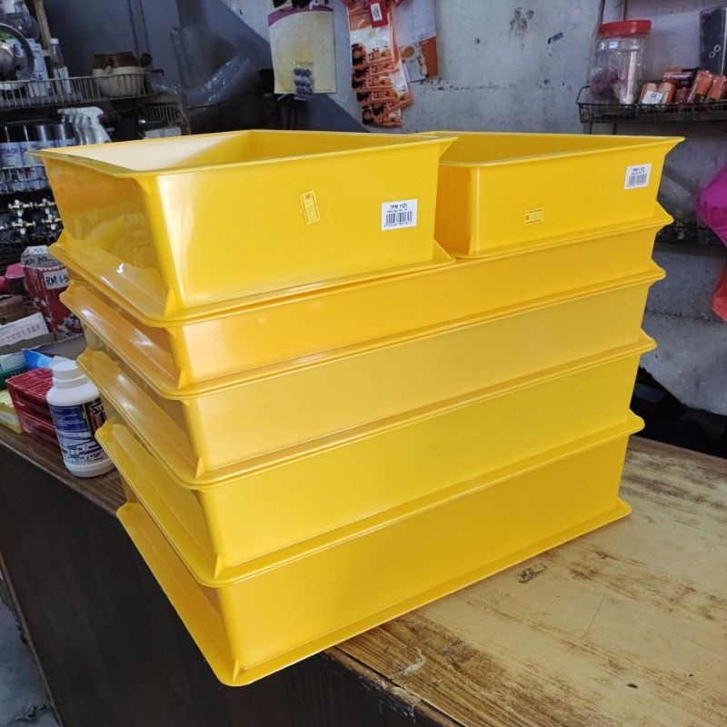 Cake Tray/Bread Tray/ Bakery Tray/ Food Tray/ Yellow Cake Tray /Bekas ...