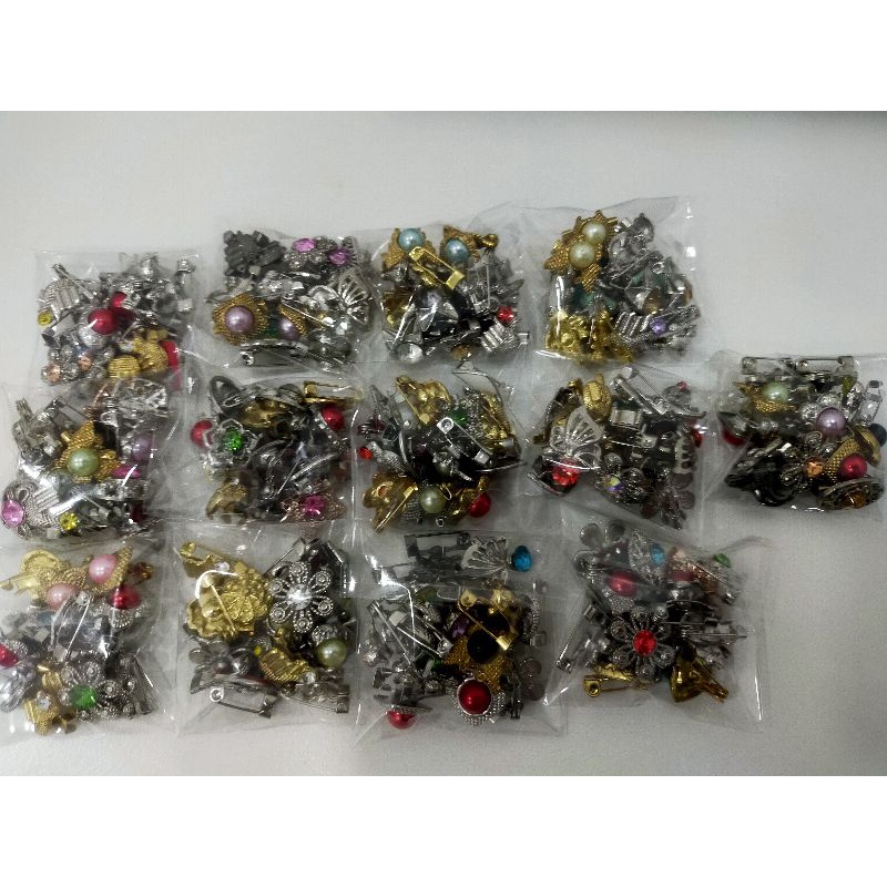 KERONGSANG/BROOCH/PIN (RANDOM 15 BIJI/PEK) | Shopee Malaysia