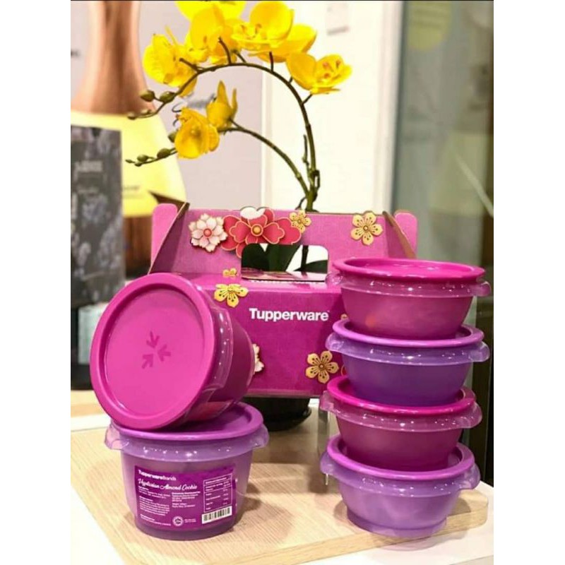 Cny cookies gift set #tupperware_bellesestore_canister