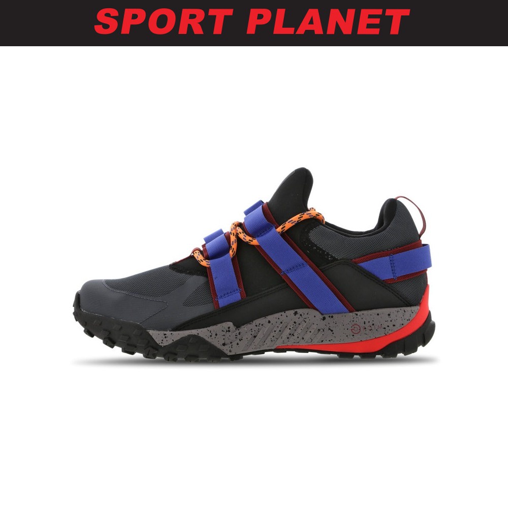 Under armour best sale valsetz trek