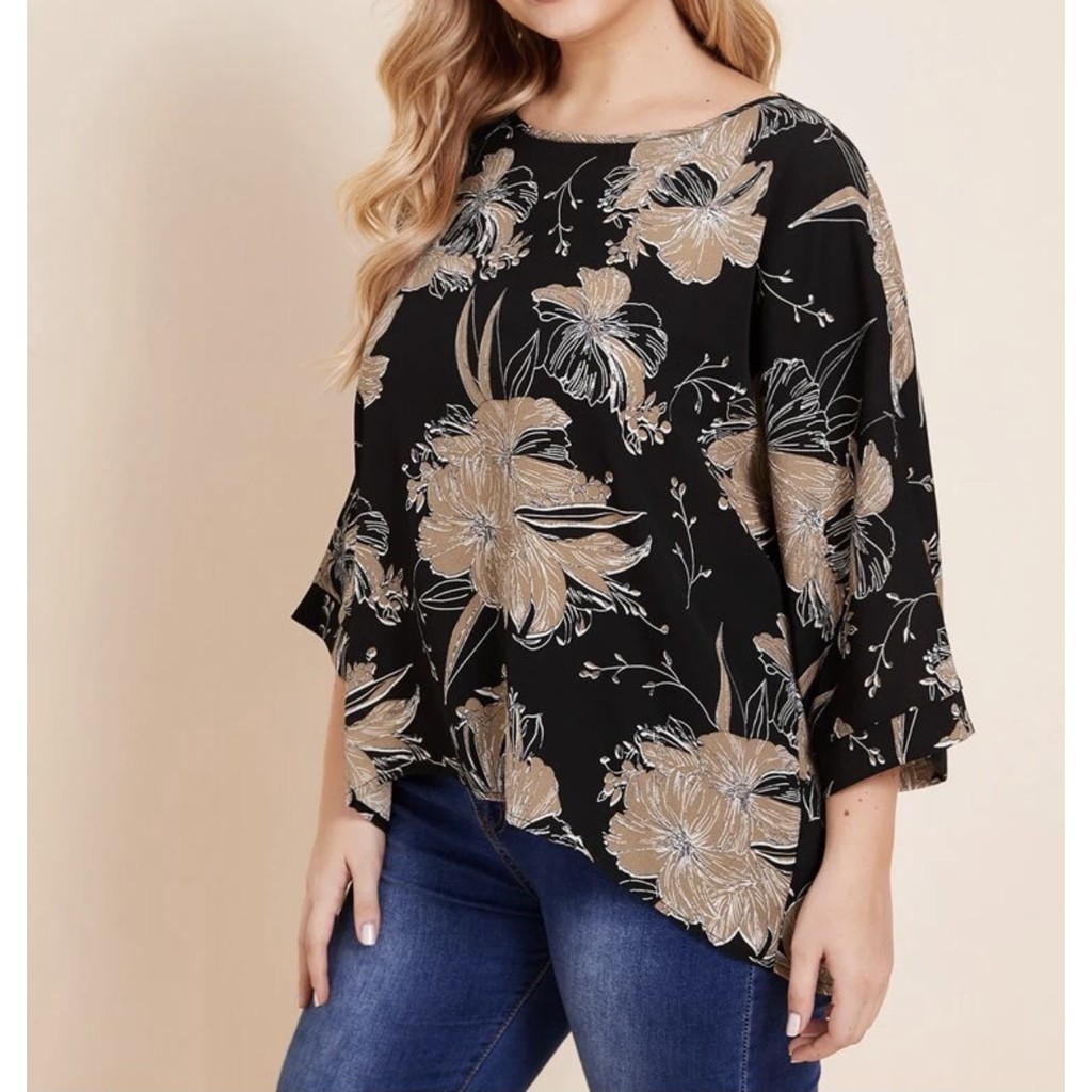 PLUS SIZE  FLORAL PRINTED TOP