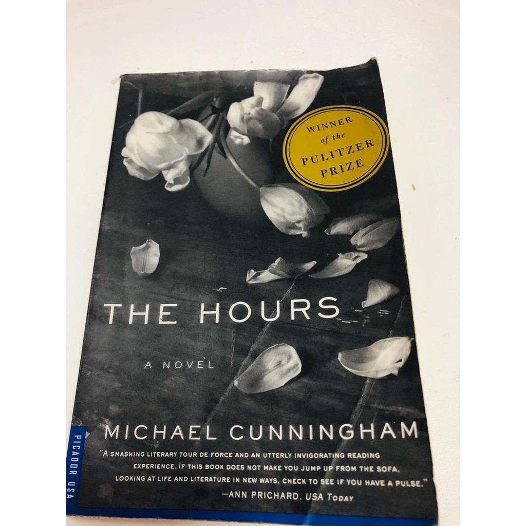 THE HOURS (Preloved) Shopee Malaysia