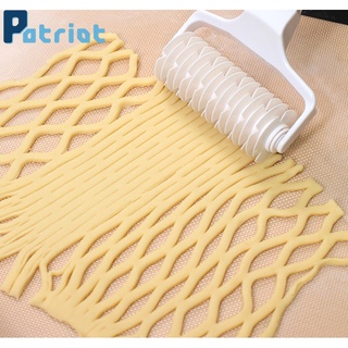 Plastic Dough Lattice Roller Cutter DIY Pizza Pastry Pie Pasta Decoration  Tools Pull Net Wheel Knife Crust Baking Accessories