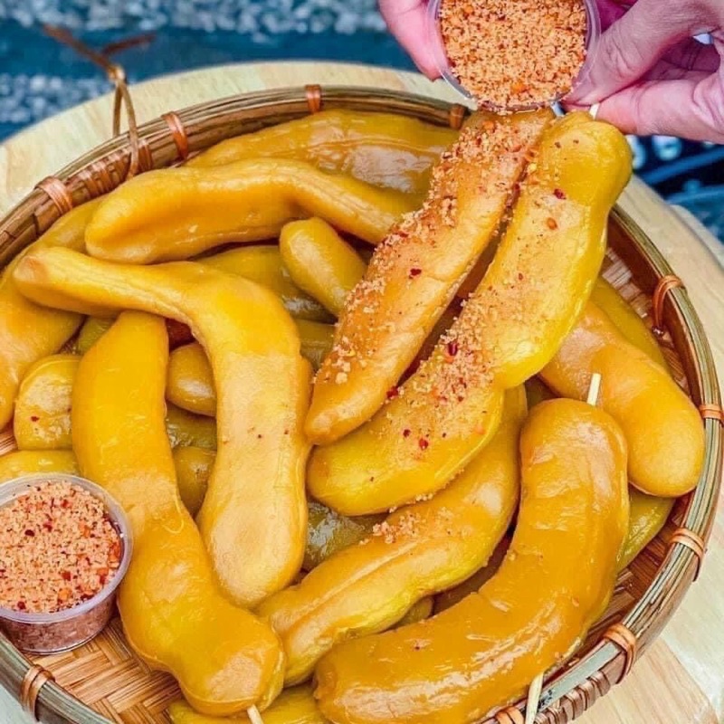 Sweet and sour Thai tamarind 700g Date New (with dipping salt) Shopee